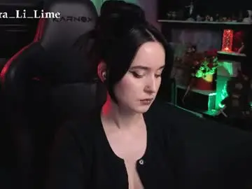 Chaturbate Adult Webcams of kiralilime