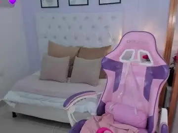 Chaturbate Live Sex Cam of kitty_cayo