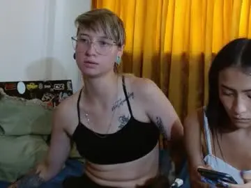 Chaturbate Free Live Porn of latinas_love05