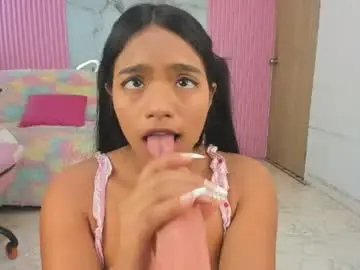 Chaturbate Free Live Porn of lillyy16