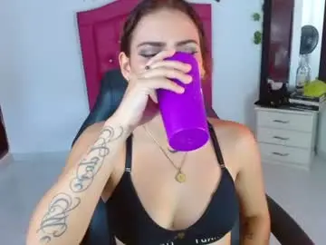 Chaturbate Sex Cam of nyx_halfmoon