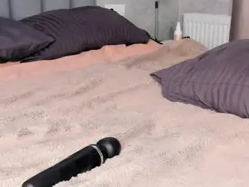 Chaturbate Live Sex Cam of your__voice