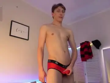Chaturbate Best Webcam of adrian_di