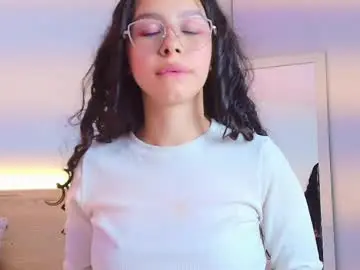 Chaturbate Adult Webcams of daphnevalucci