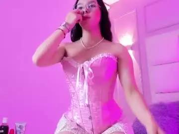 Chaturbate Adult Video Chat of daphnevalucci