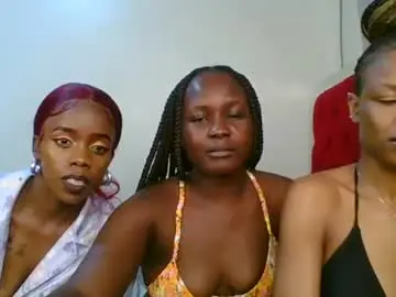 Chaturbate Live Sex Cam of ivory_mae