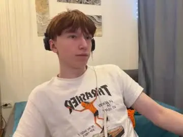 Chaturbate Live Sex Cam of malcolm_yang