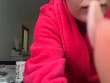 Chaturbate Sex Cam of squirt_bunny77