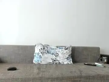 Chaturbate Live Sex of squirt_bunny77