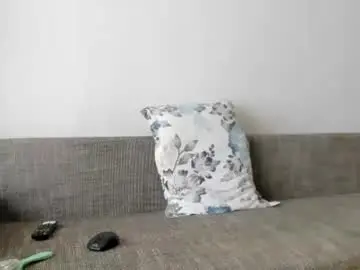 Chaturbate Live Sex of squirt_bunny77