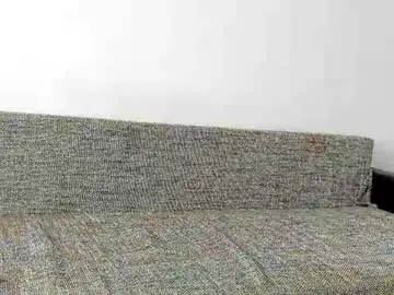 Chaturbate Live Porn of squirt_bunny77