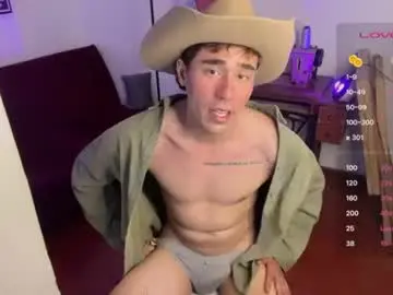 Chaturbate Live Porn of adamgrey__