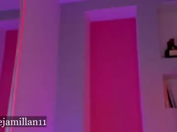 Chaturbate Live Sex Cam of alejamillan1