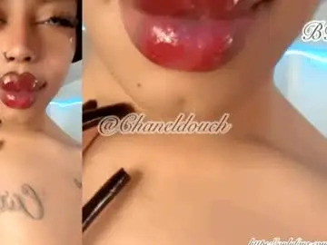 Chaturbate Watch Live Sex Cams of clermontt