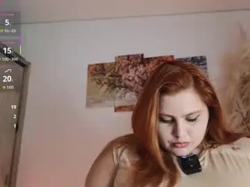 Chaturbate Live Sex Cam of holybeauty_