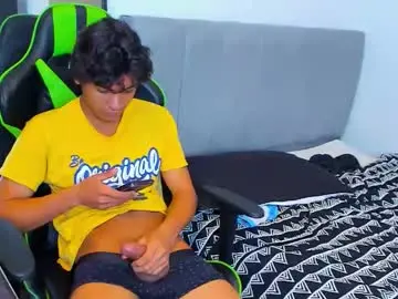 Chaturbate Sex Cam of paul_y_beth