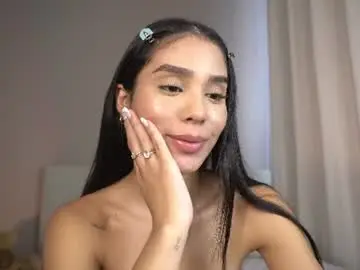 Chaturbate Nude Webcam of veroniqe_lounge