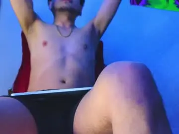 Chaturbate Best live sex cam show of zoee_jhonnyy