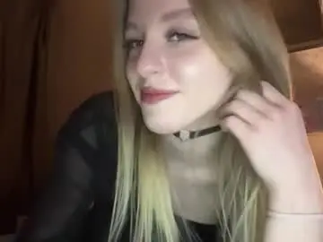 Chaturbate Live Sex Cam of hazelbelgrade