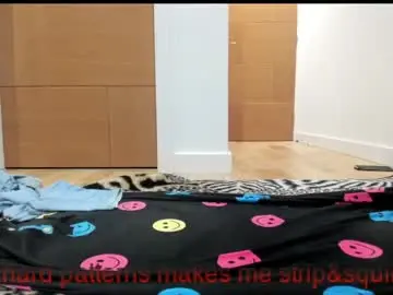 Chaturbate Live Sex Cam of my_moon_light