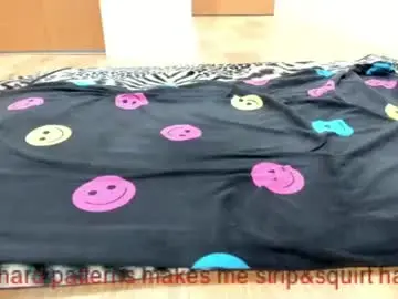 Chaturbate Live Sex Cam of my_moon_light