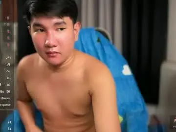 Chaturbate Nude Webcam of trebz_01