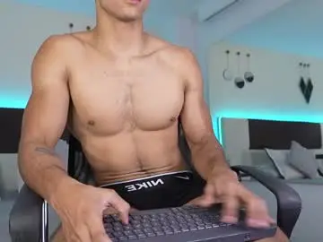 Chaturbate Best live sex cam show of danteestone