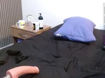 Chaturbate Watch Live Sex Cams of lancelot_19