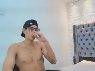 Chaturbate Private Sex Chat of lenny_knox2