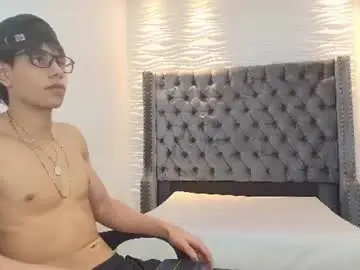 Chaturbate Nude Webcam of lenny_knox2