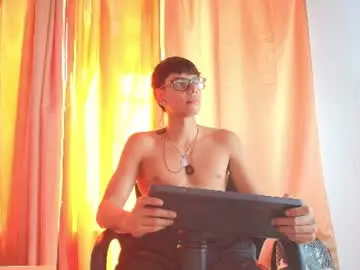 Chaturbate Nude Webcam of lenny_knox2