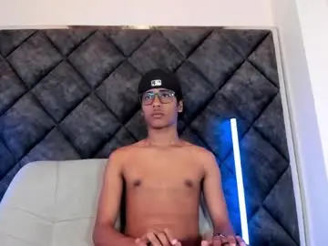 Chaturbate Live Sex of liamkron