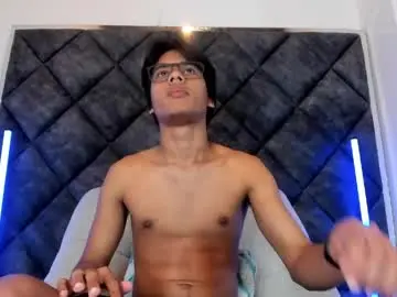 Chaturbate Free Live Porn of liamkron