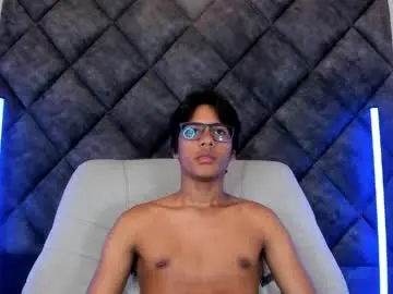 Chaturbate Free Live Porn of liamkron