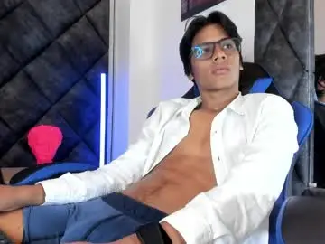 Chaturbate Adult Webcams of liamkron