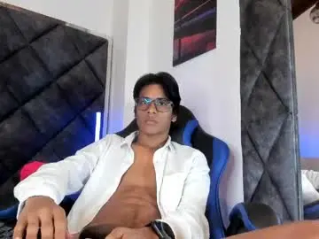 Chaturbate Free Porn Cam of liamkron