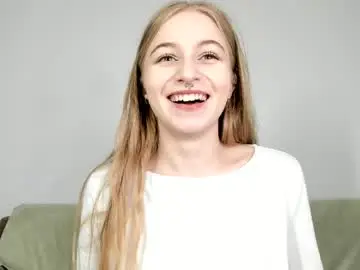 Chaturbate Nude Webcam of mia_meows