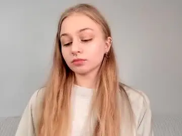 Chaturbate Live Sex Cam of mia_meows