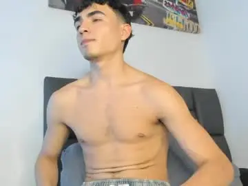 Chaturbate Live Sex Cam of allexserrano