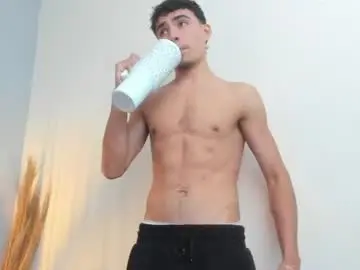 Chaturbate Live Sex Cam of allexserrano