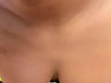 Chaturbate Live Porn of celeste_pervert