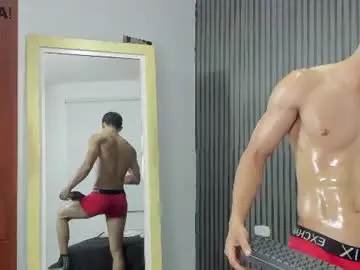 Chaturbate Best live sex cam show of energio_19