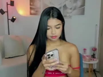 Chaturbate Nude Webcam of hailey_florez