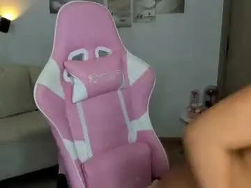Chaturbate Nude Webcam of hailey_florez