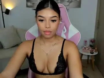 Chaturbate Sex Cam of hailey_florez