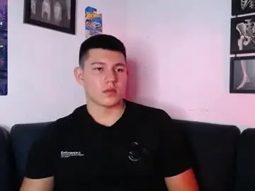 Chaturbate Sex Chat of james_cr