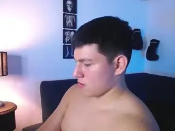 Chaturbate Live Sex Cam of james_cr