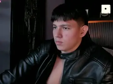 Chaturbate Nude Webcam of james_cr