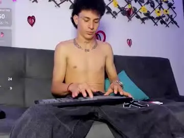 Chaturbate Adult Webcam of maxxx_bigcock
