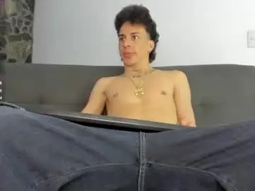 Chaturbate Sex Cam of maxxx_bigcock